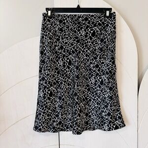 Old Navy Collection Black White Abstract Print Skirt Zip Lightweight Size 10